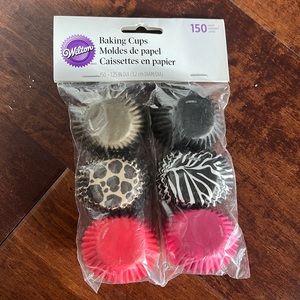 Wilton mini baking cups